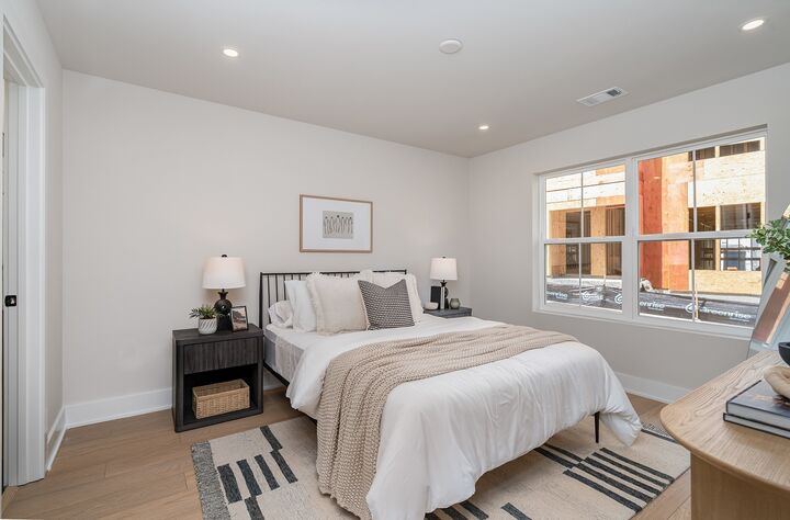 Property Photo:  718 41st Ave N  TN 37209 