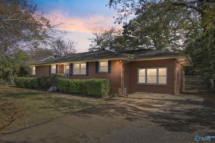 2219 Matthews Street  Huntsville AL 35801 photo