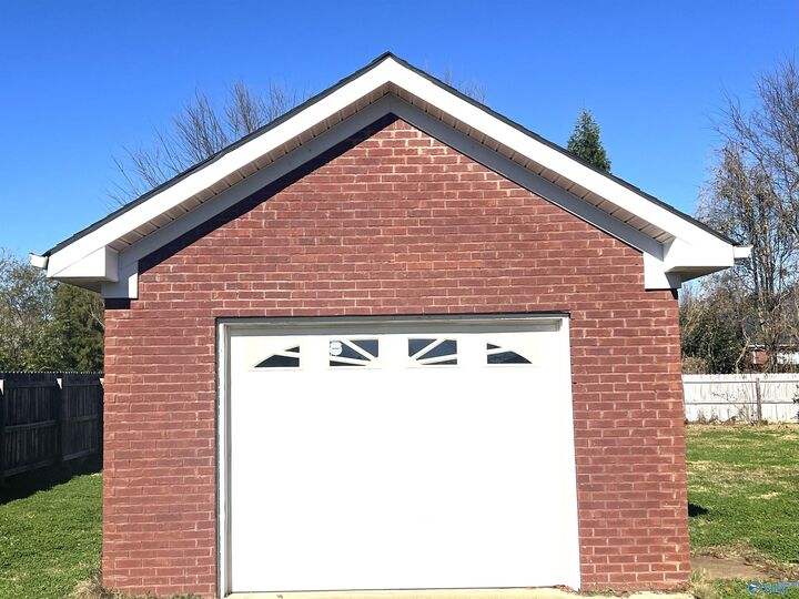 Property Photo:  189 Hunters Cove Road  AL 35806 