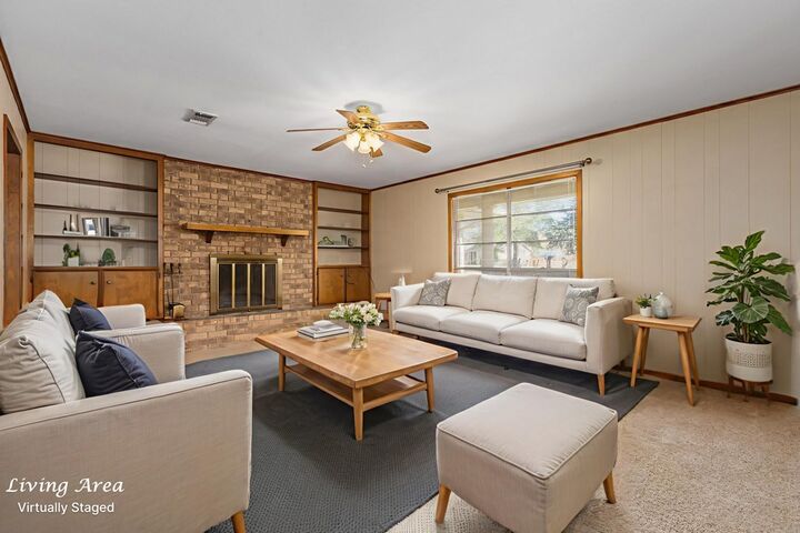 Property Photo:  112 Crosstimbers St  TX 75904 