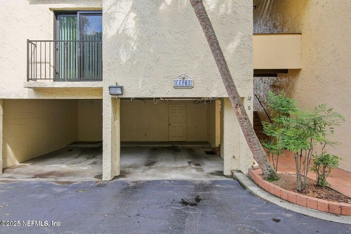 Property Photo: 2201 Astor Street 6 FL 32073