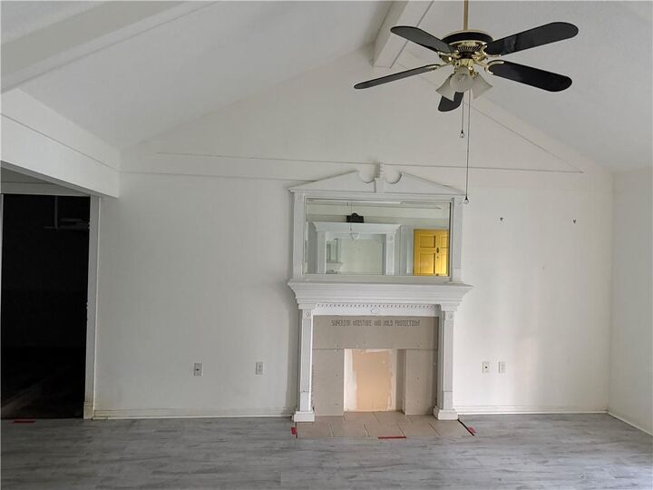 Property Photo: 422 Portsmouth Drive LA 70460