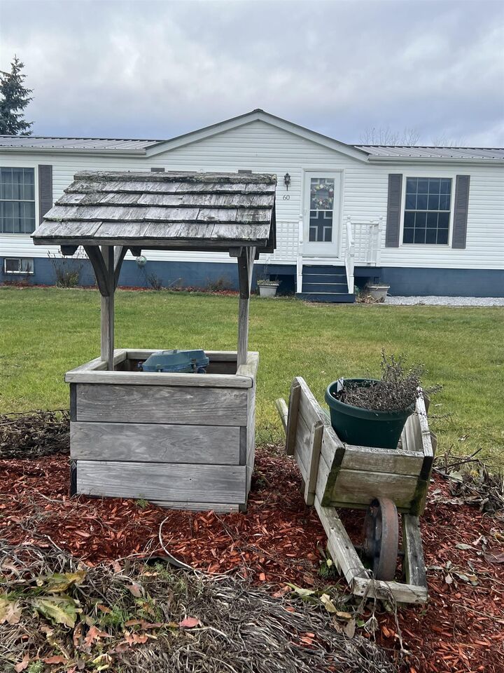 Property Photo:  60 Middle Road  VT 05488 