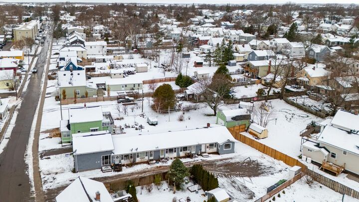 Property Photo:  99 Green Street  PE C1A 2G1 