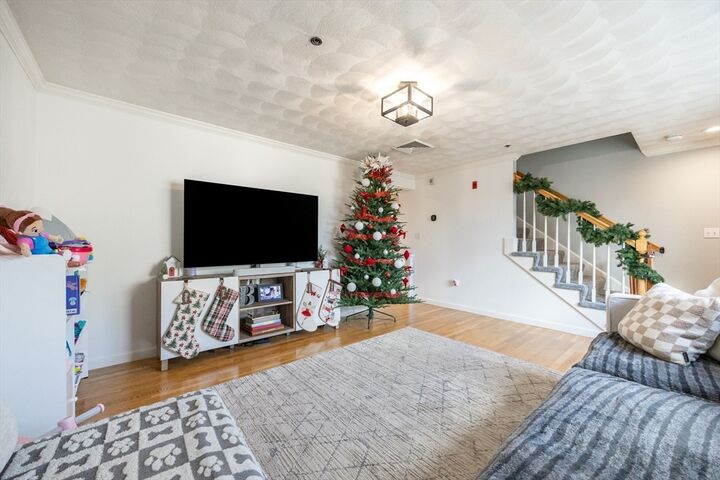 Property Photo:  11A Endicott 3  MA 01960 