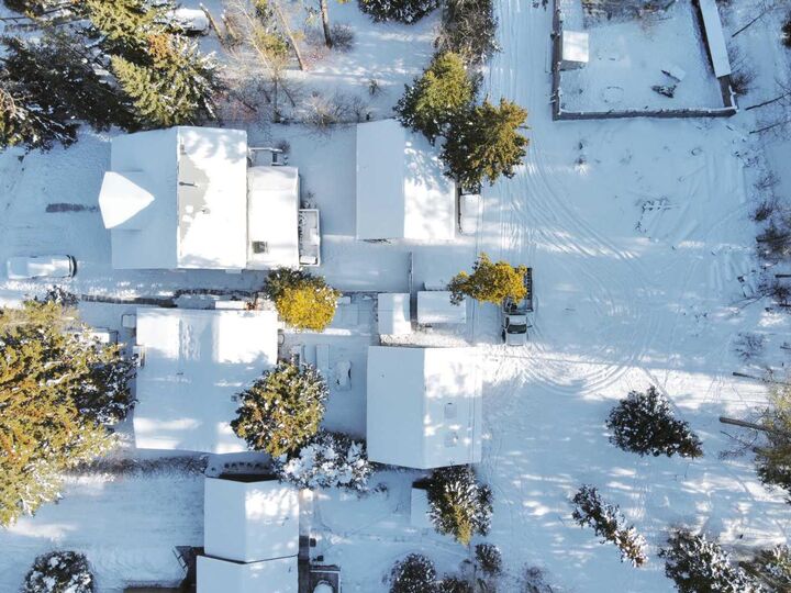 Property Photo:  813 13th Street  AB T1W 1W5 