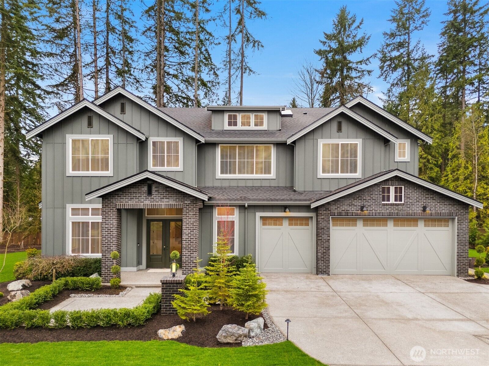 Property Photo:  15423  154th Avenue NE  WA 98072 