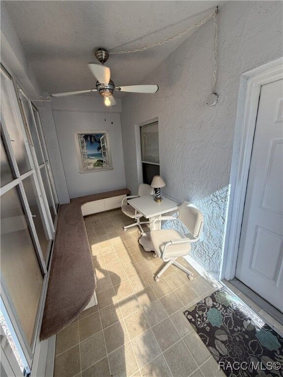Property Photo: 853 SE Mayo Drive FL 34429