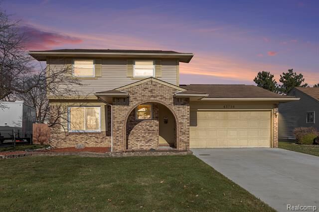 Property Photo:  43726 Stuart Drive  MI 48187 