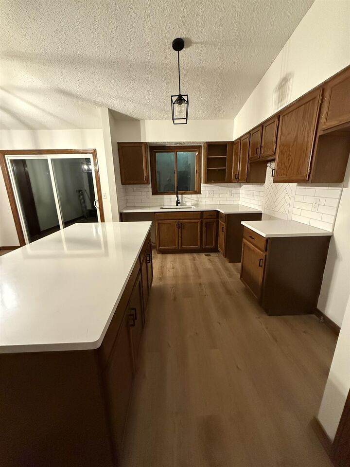 Property Photo: 5532 S Mosley Ct KS 67216