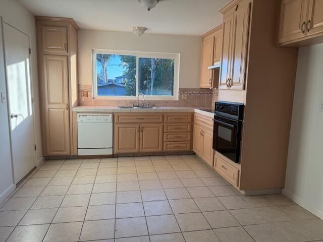 Property Photo:  136 Celia Drive  CA 95076 