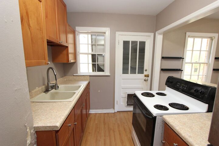 Property Photo:  408 Perkins Street  FL 32301 