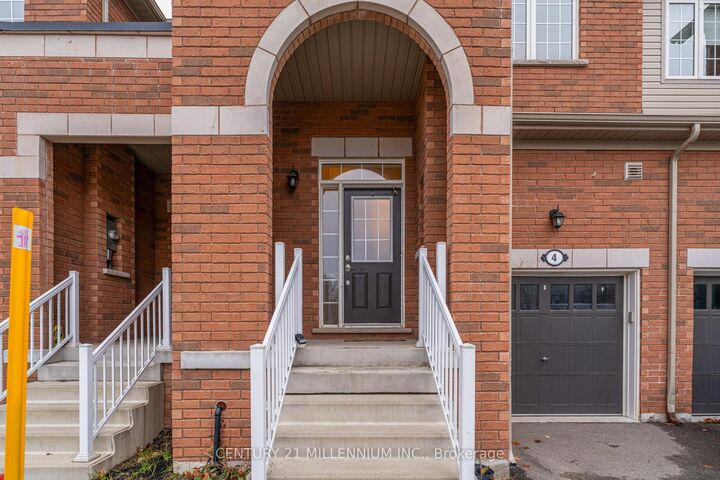 Property Photo:  4 Landsborough Street  ON L9W 7R1 