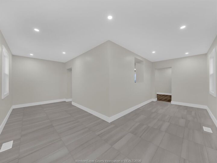 Property Photo:  27 Road 7 East  ON N0P 2G0 