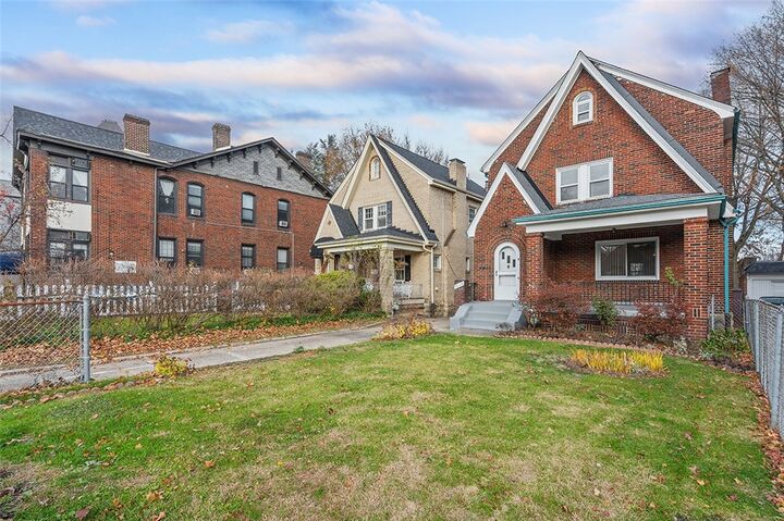 Property Photo:  7119 Penn Ave  PA 15208 