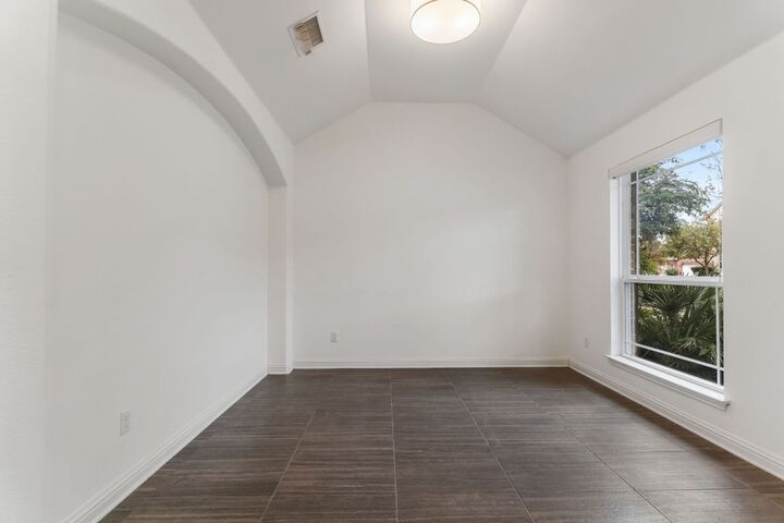 Property Photo:  615 Spanish Mustang Drive  TX 78613 