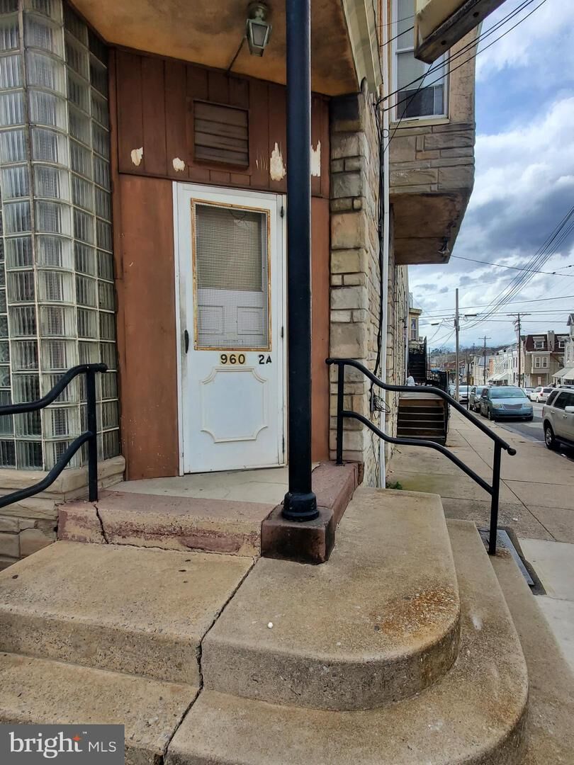 Property Photo: 960 N 11th Street 2A PA 19604