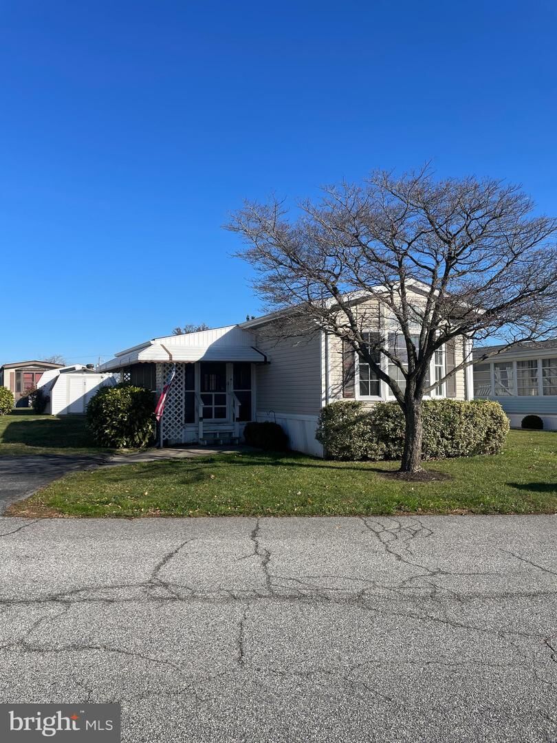 Property Photo: 1025 11th Avenue 752 DE 19808