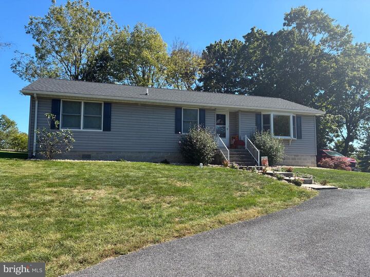 Property Photo: 11890 Village Heights Drive PA 17268