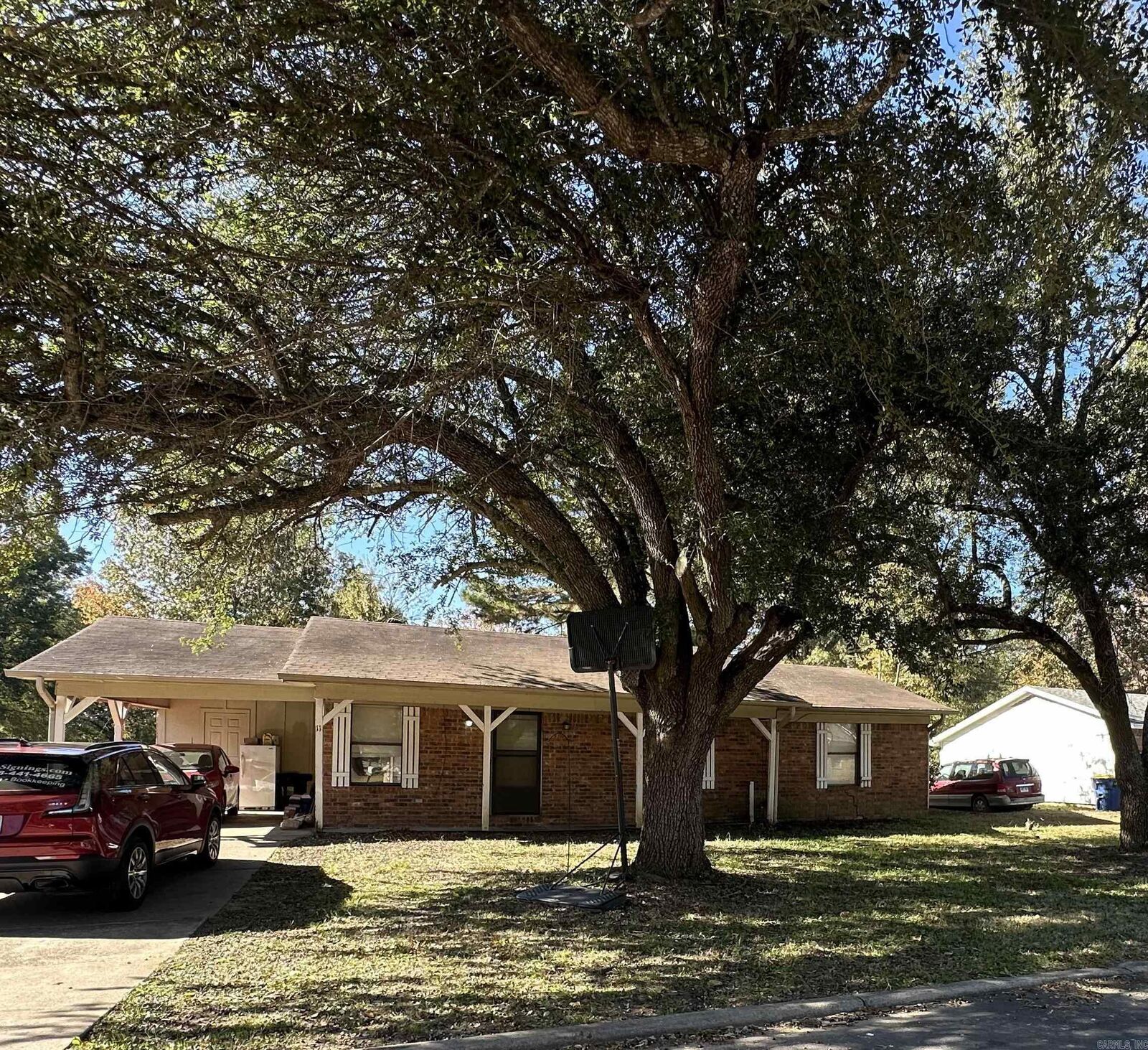 Property Photo: 11 Meadowlark Drive AR 72023