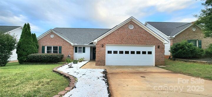 833 Hidden Creek Circle  Salisbury NC 28147 photo
