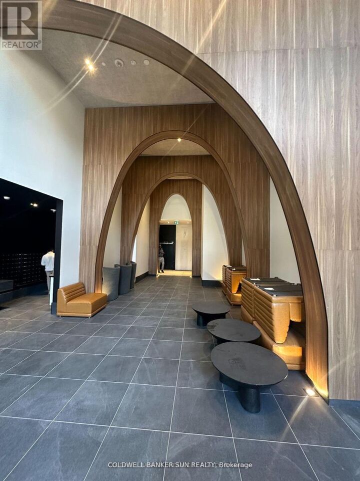 Property Photo: 270 Dufferin Street South 525 ON M6K 1Z6