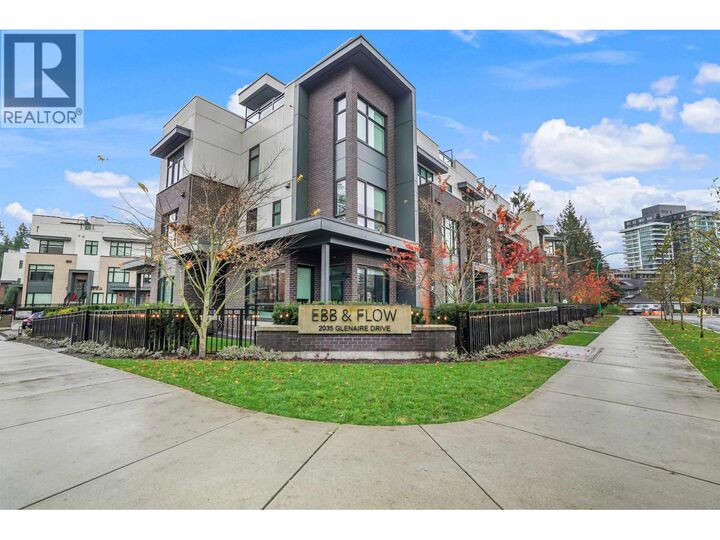 Photo de la propriété:  2035 Glenaire Drive 124  BC V7P 1Y2 