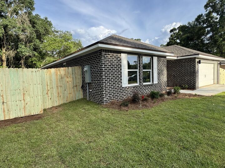 Property Photo: 693 E Bowers Avenue FL 32539