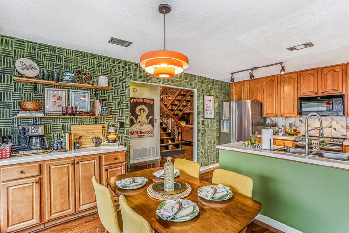 Property Photo:  834 Holbrook Circle  FL 32547 