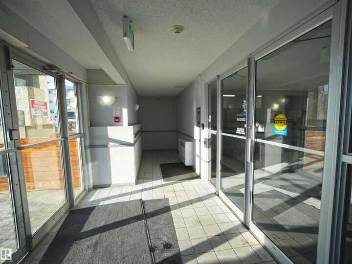 Property Photo:  9620 174 Street NW 303  AB T5T 6B9 