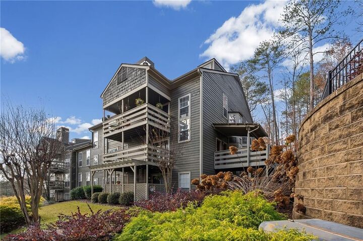 Property Photo: 907 Riverview Drive SE GA 30067