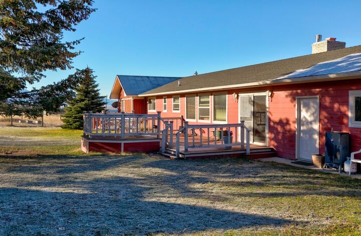 Property Photo:  2702 E River Road  MT 59047 