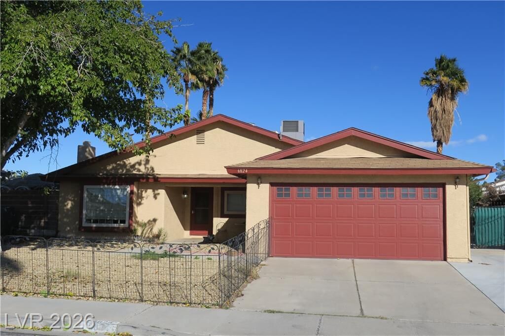 Property Photo: 6824 Calella Drive NV 89103
