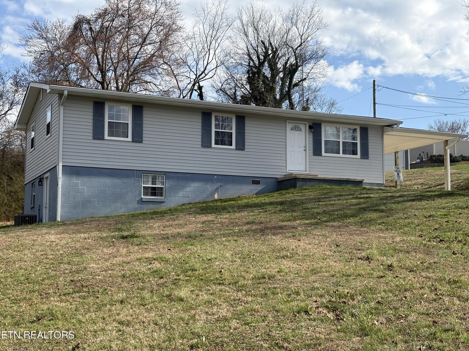 Property Photo: 306 N Ridge Ave TN 37854