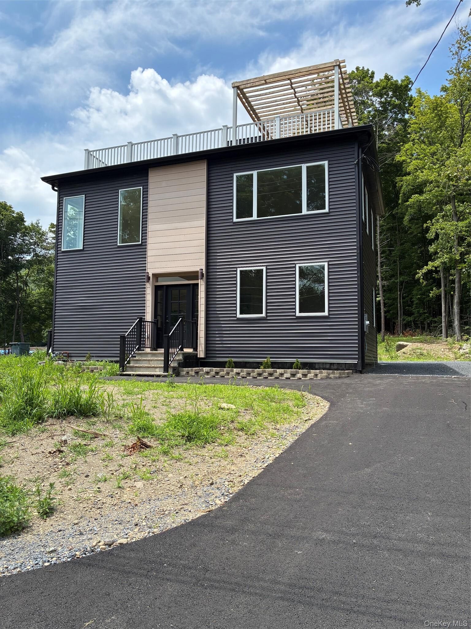 Property Photo:  15 County Highway 5  NY 10925 
