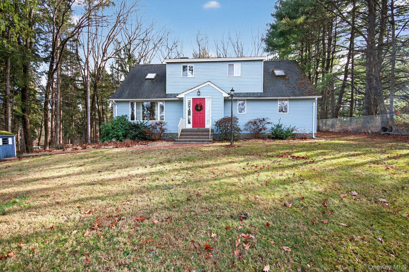 Property Photo:  4 Carlyle Road  NY 12538 