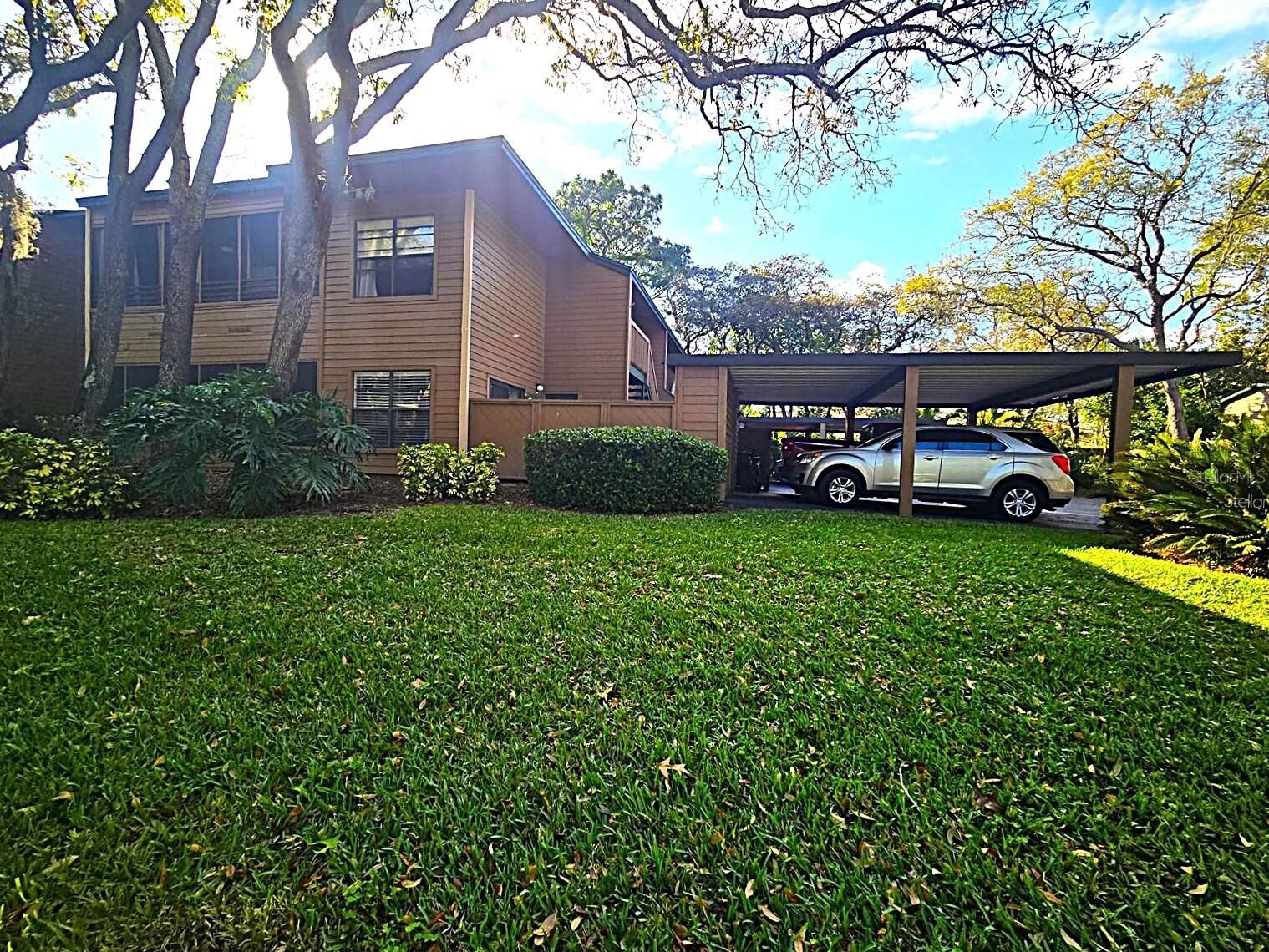 Property Photo: 103 Cypress Pond Road 103 FL 34683