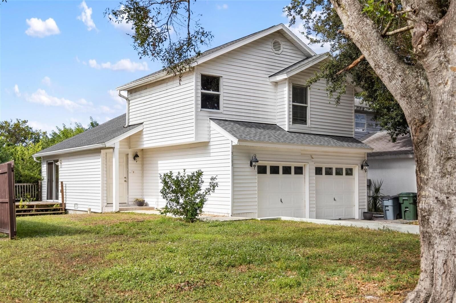 Property Photo:  5182 Moeller Avenue  FL 34233 