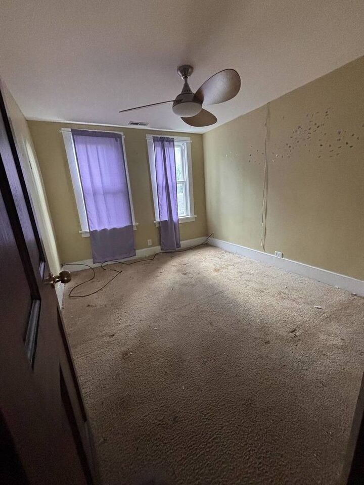 Property Photo: 423 E 144th Street IL 60419