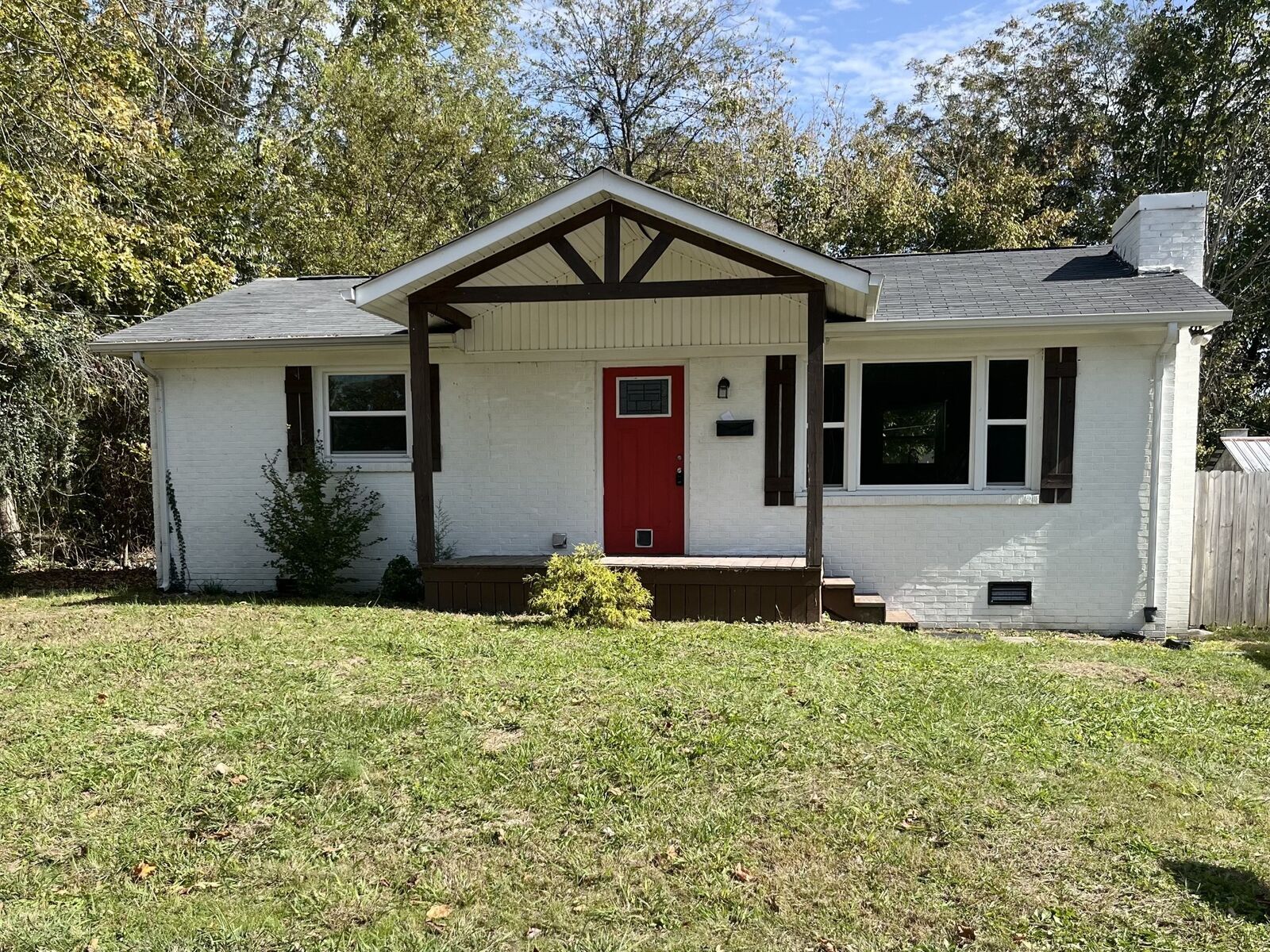 Property Photo:  116 S Bright Hill St  TN 37166 