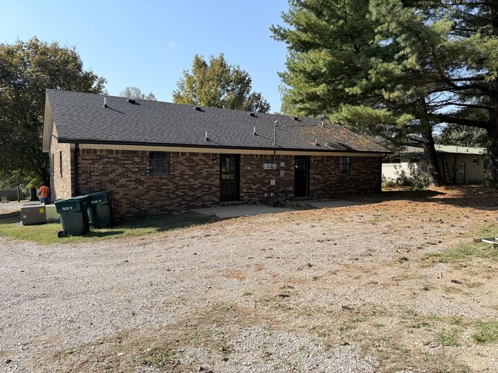 Property Photo: 902 Brenda Dr TN 38478