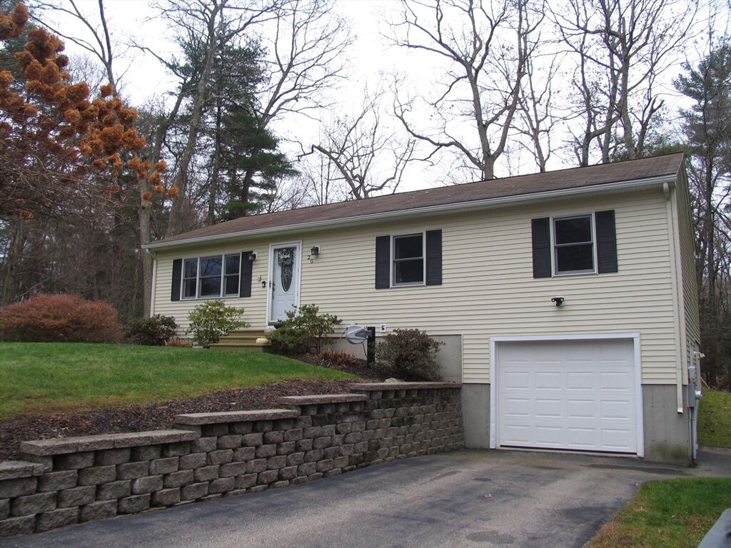 Property Photo: 20 Drury Ln MA 01540