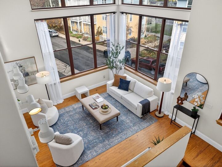 Property Photo:  62-76 Cornwall St 74 (E)  MA 02130 