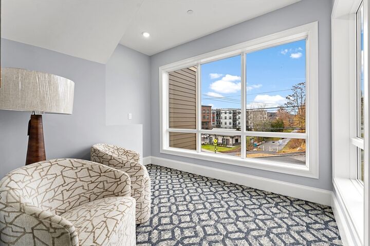 Property Photo:  272 Lincoln St 301  MA 01752 