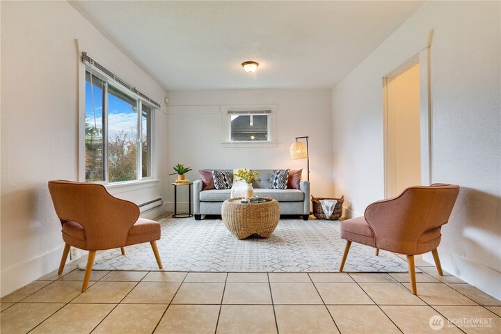 Property Photo: 916 E 61st Street WA 98404