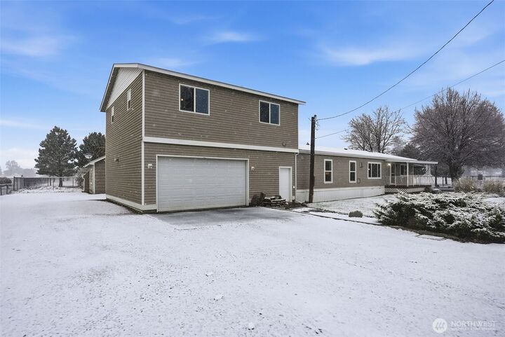 Property Photo: 17705 Boone Avenue WA 99016