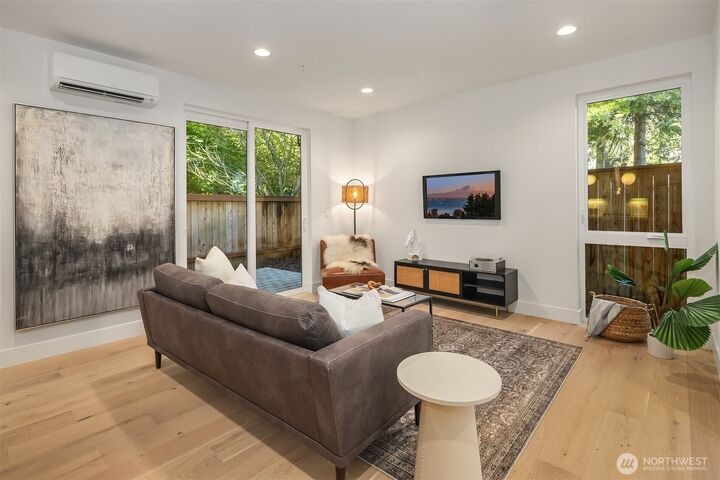 Property Photo: 10174 NE 113th Place WA 98033