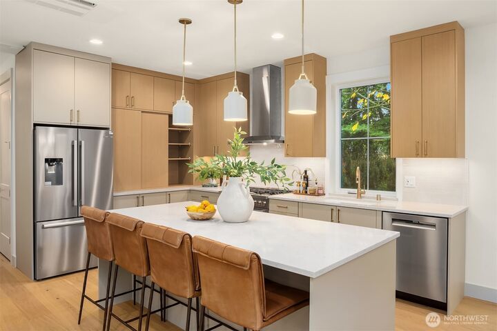 Property Photo:  13131 NE 87th Lane  WA 98033 