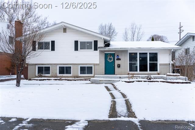 Property Photo:  33756 Cindy Street  MI 48150 