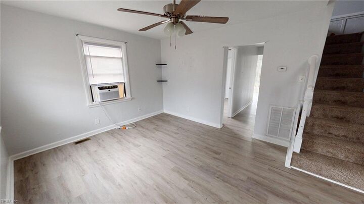 Property Photo:  645 Surry St  VA 23707 